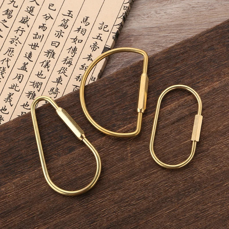 Brass Keychain With Lock D Key Chain Gold Color Camping Carabiner Survival Camping Equipment Buckles Hooks Key Ring Accessories