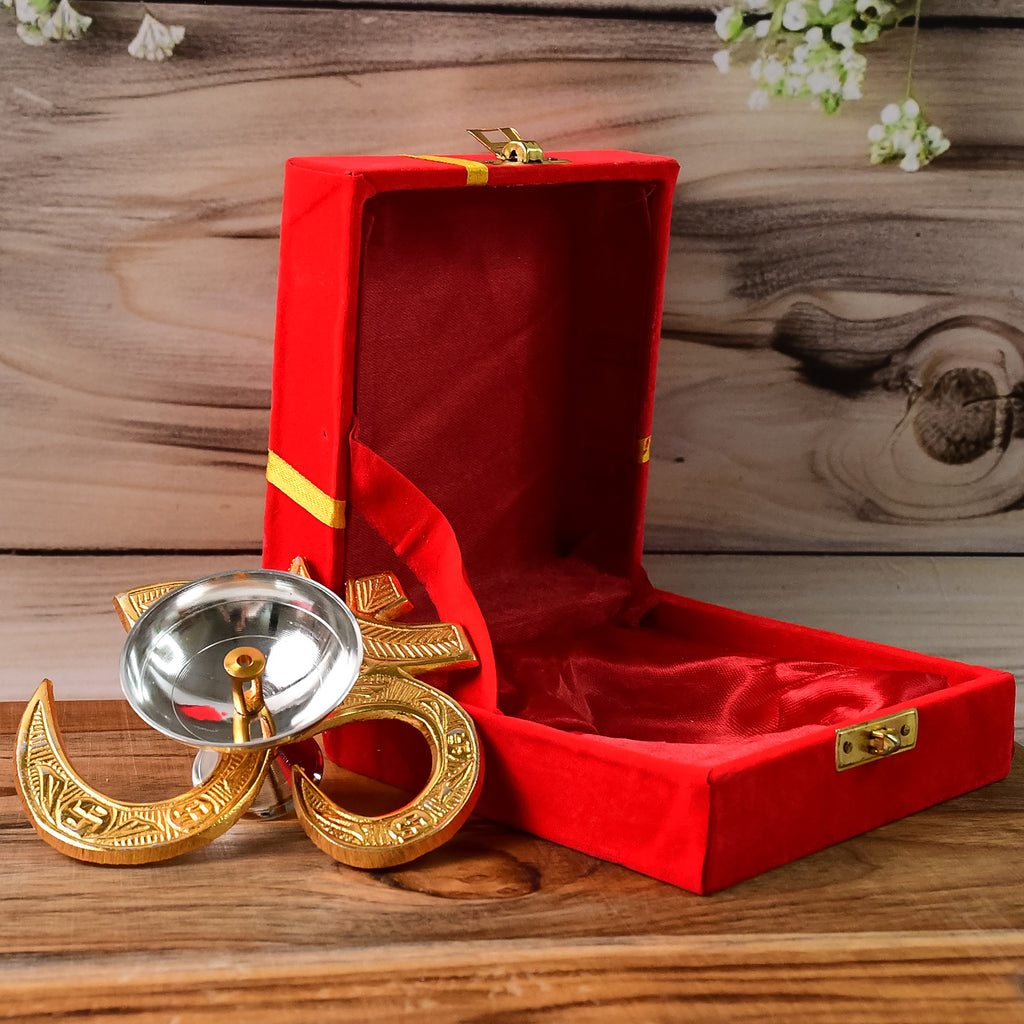 Om Symbol Brass Oil Diya (1 Pc)