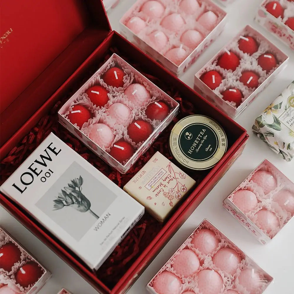 Red Pink Strawberry Scented Candle Gift Box Room Fragrance Ornament Girlfriend Souvenir Photo Props Aromatherapy Candles