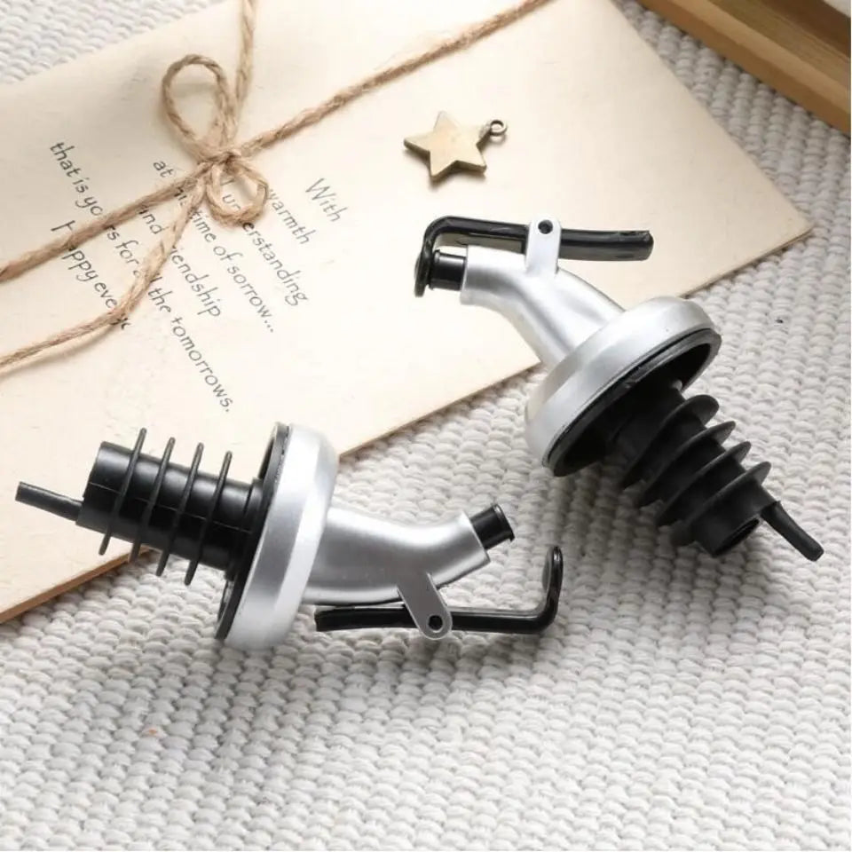 Olive Oil Sprayer Oil Bottle Stopper Vinegar Bottle Stopper Liquor Dispenser Pourer Flip Cap Green Silicone Plastic Tool Gadget
