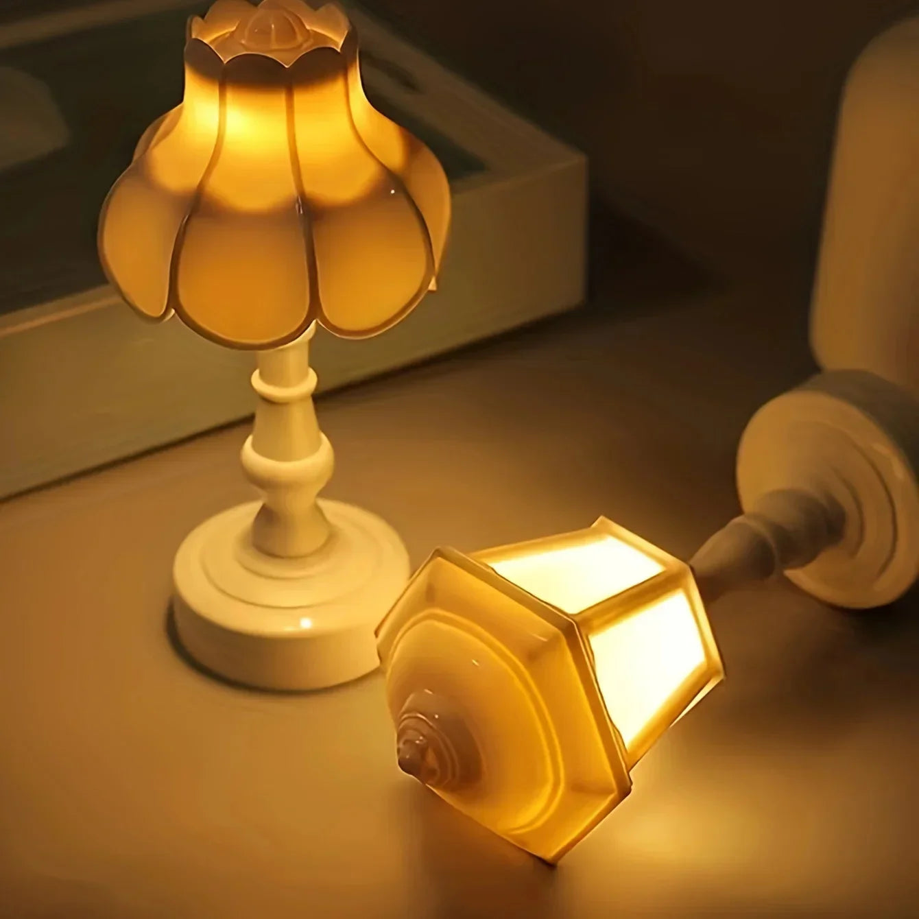 Geometric Flower Bud LED Table Lamps Button Battery Desk Night For Bedroom Dining Touch Night Light Simple Modern Decoration
