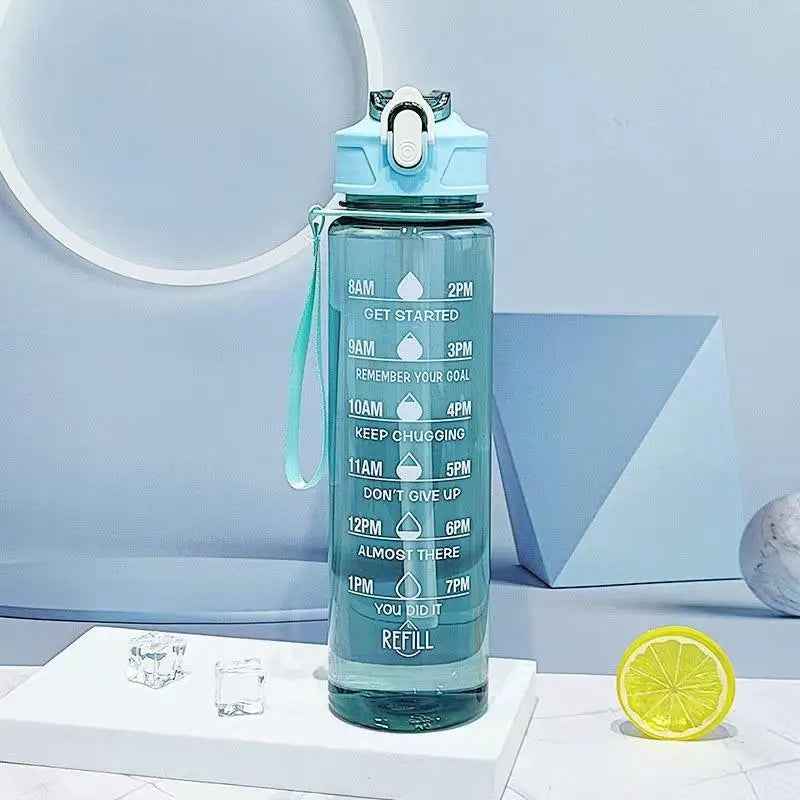 1pcsHigh-Value Large-Capacity Plastic Cup Portable Sipper for Summer Students Sports Fitness Straw Water Bottle Casual Style