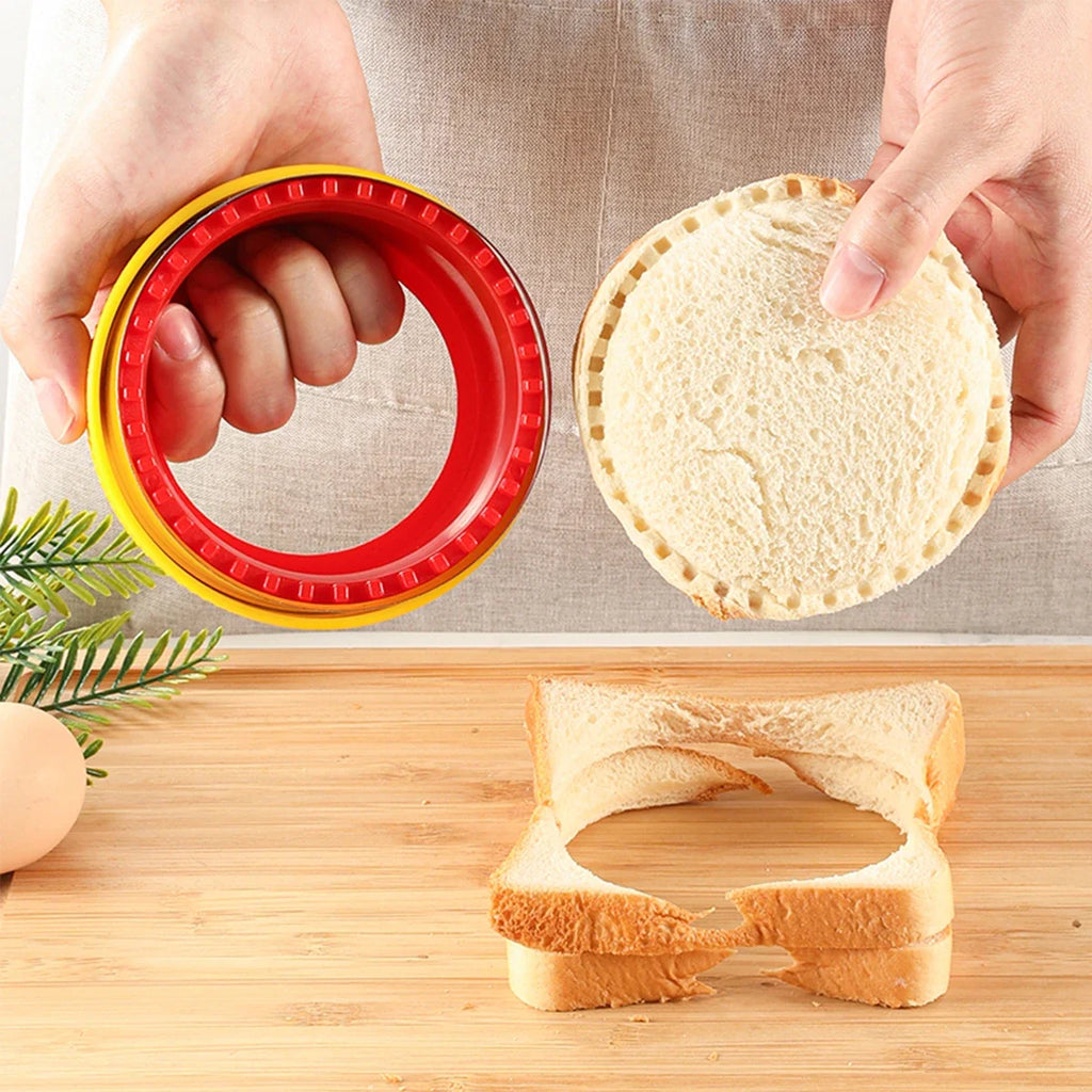 Sandwich cutting and sealing machines, biscuit plastic cutting machines, household kitchen tools, baking molds, creative cutting
