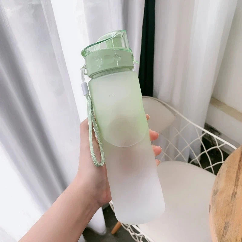 Sports Water Bottles Colorful DIY Personalized Portable Safety Matte PC Plastic 700ML Drinking Cup Birth Gift Customize Logo New
