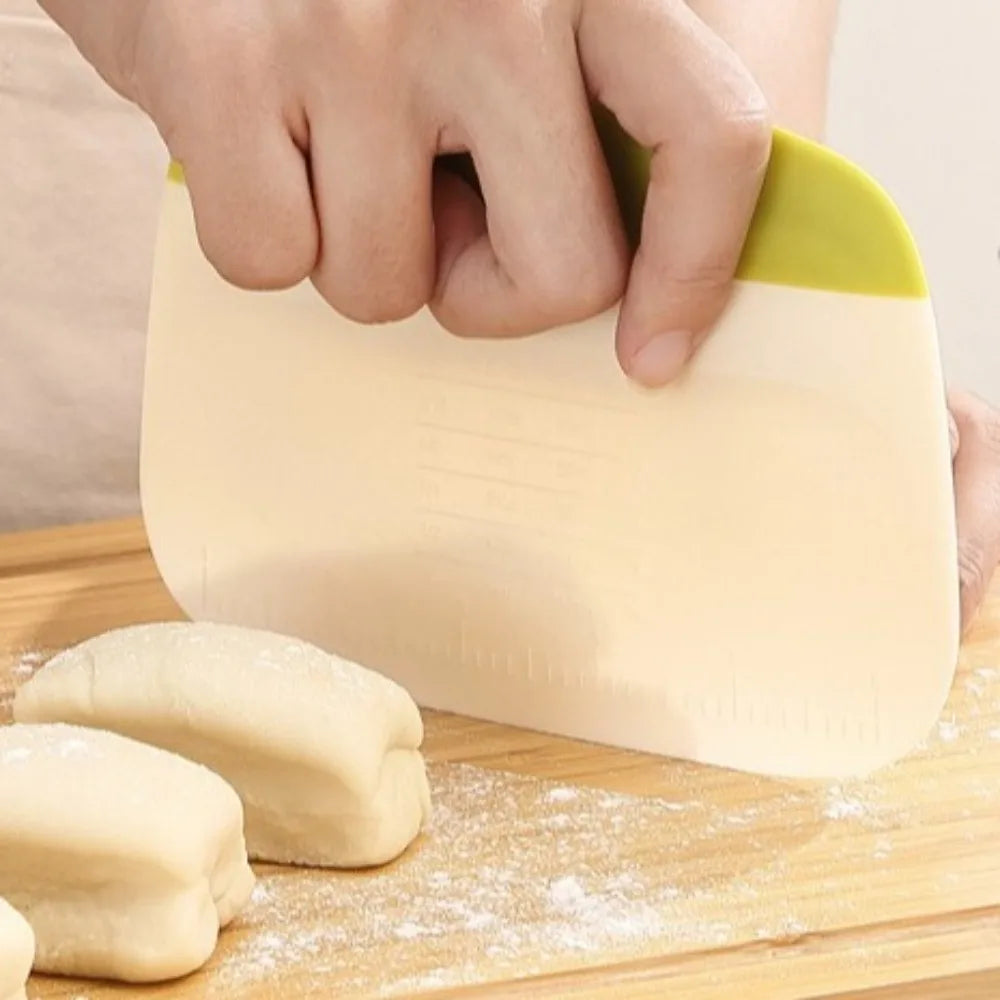 2PCS Kitchen Gadgets Multipurpose Dough Pastry Cutter with Measuring Scale DIY Bench Scraper Plastic Dough Scraper Cake