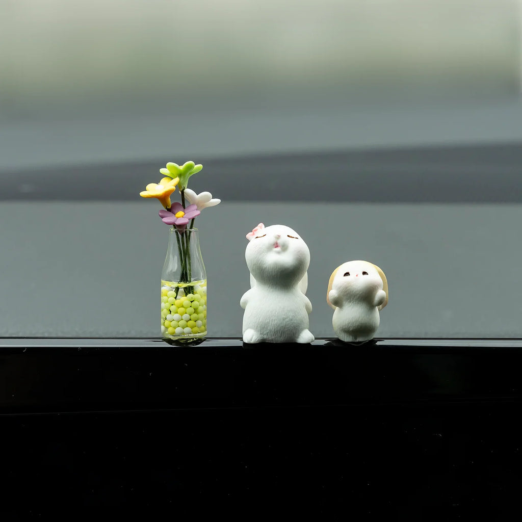 Cute Mini Bunny and Daisy Flower Vase Car Ornaments Funny Dashboard Decorations Kawaii Car Interior Accessories for Women Gifts