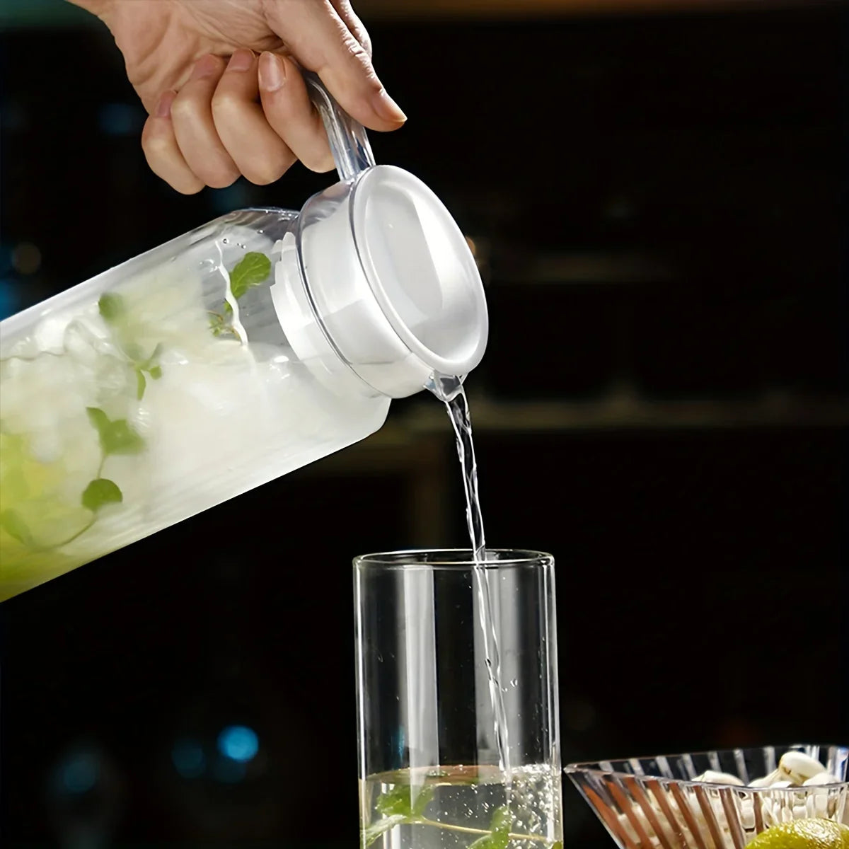 Pitcher With Lid - Beverage Serveware And Storage Container For Hot Liquids Or Cold Drinks Juice Container Iced Tea Pitcher