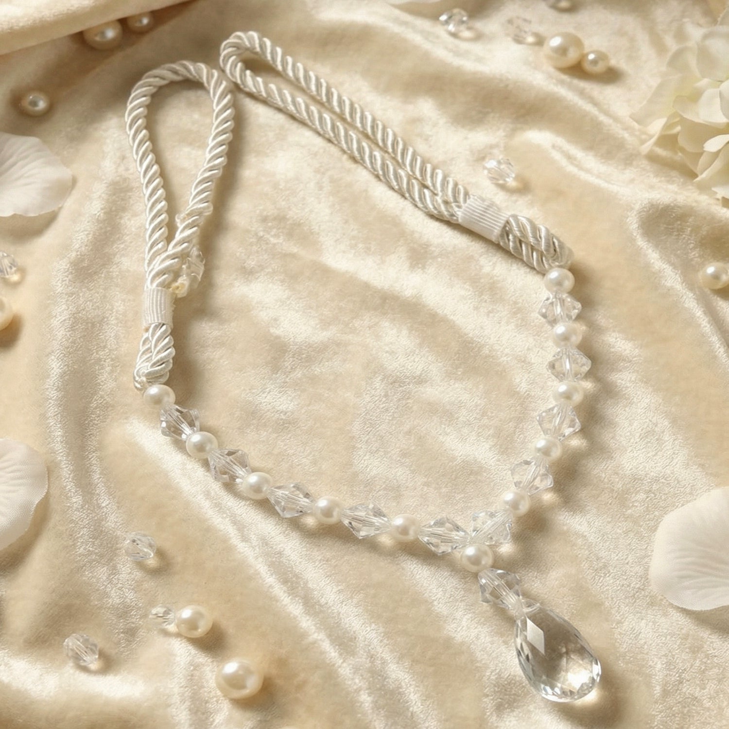 Luxury Crystal And Pearl Beaded Curtain Tieback (1 Pc)